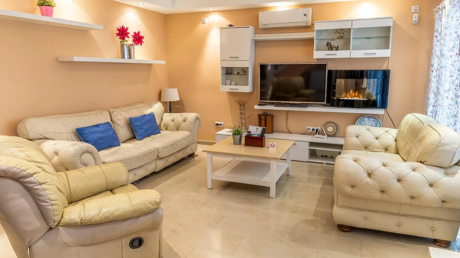 Holiday home Villa Calida Coin Spain
